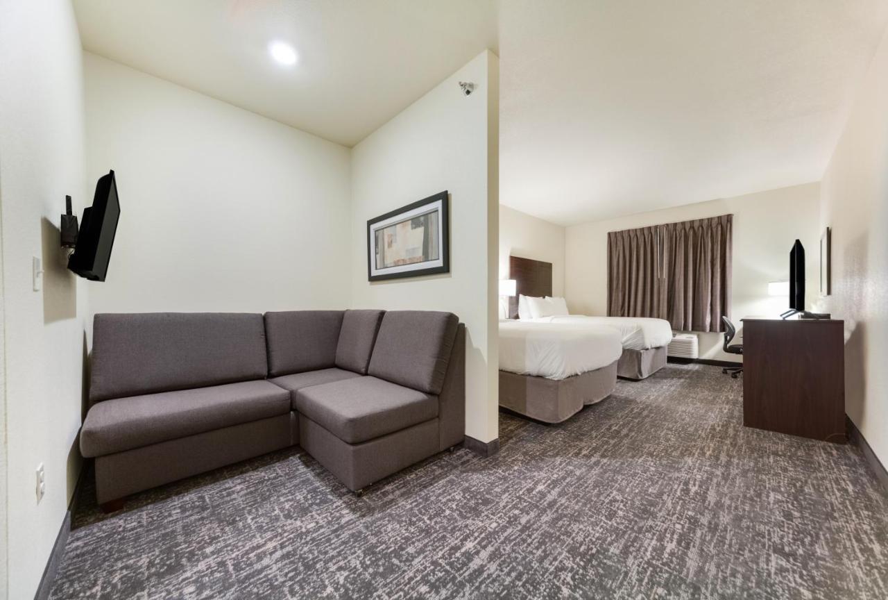 คอบเบิลสโตน โฮเทล สวีท - โคซาด Hotel Cozad ภายนอก รูปภาพ